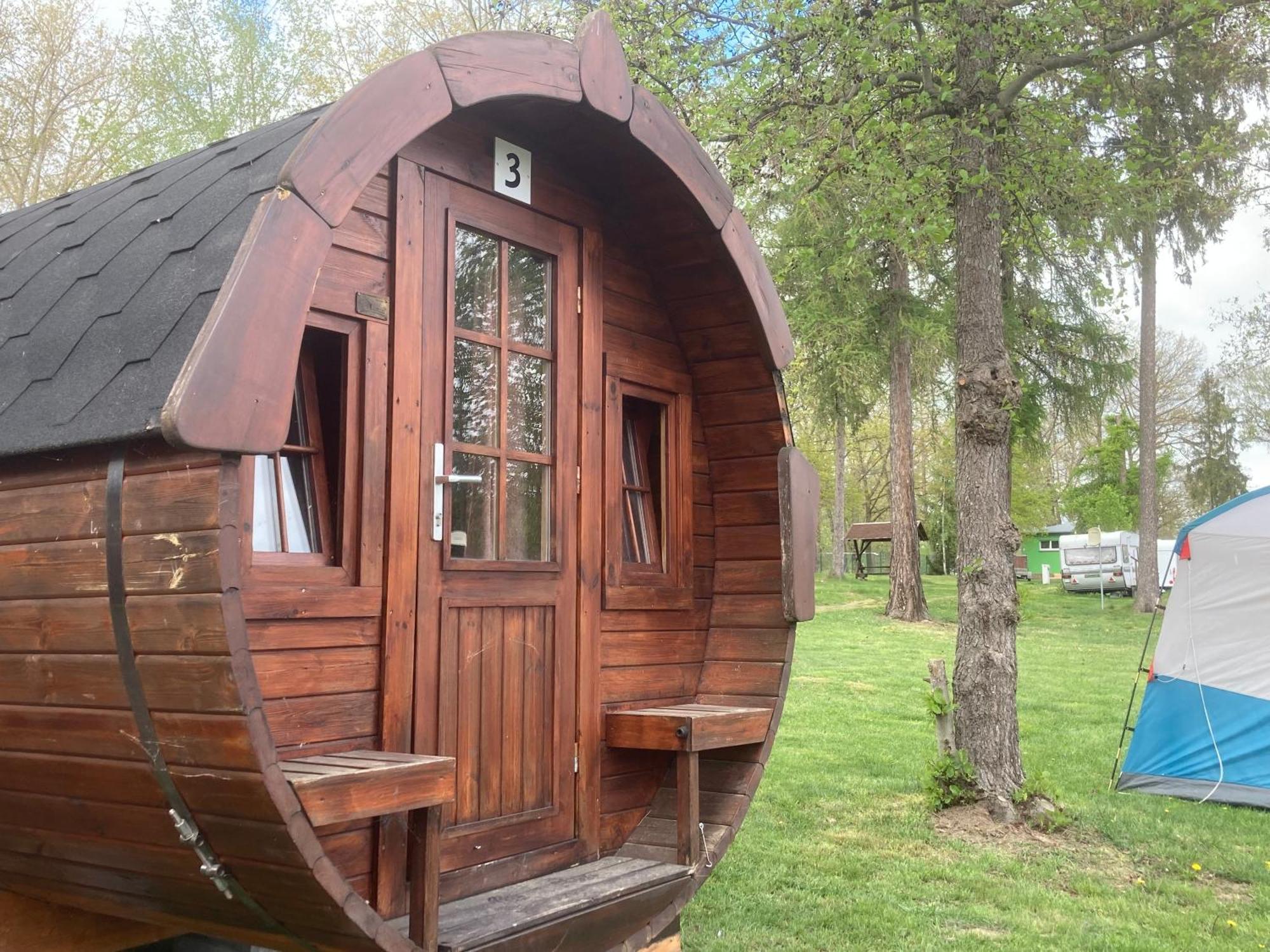 Campingfass Mit Panoramaterrasse Langenbernsdorf ภายนอก รูปภาพ