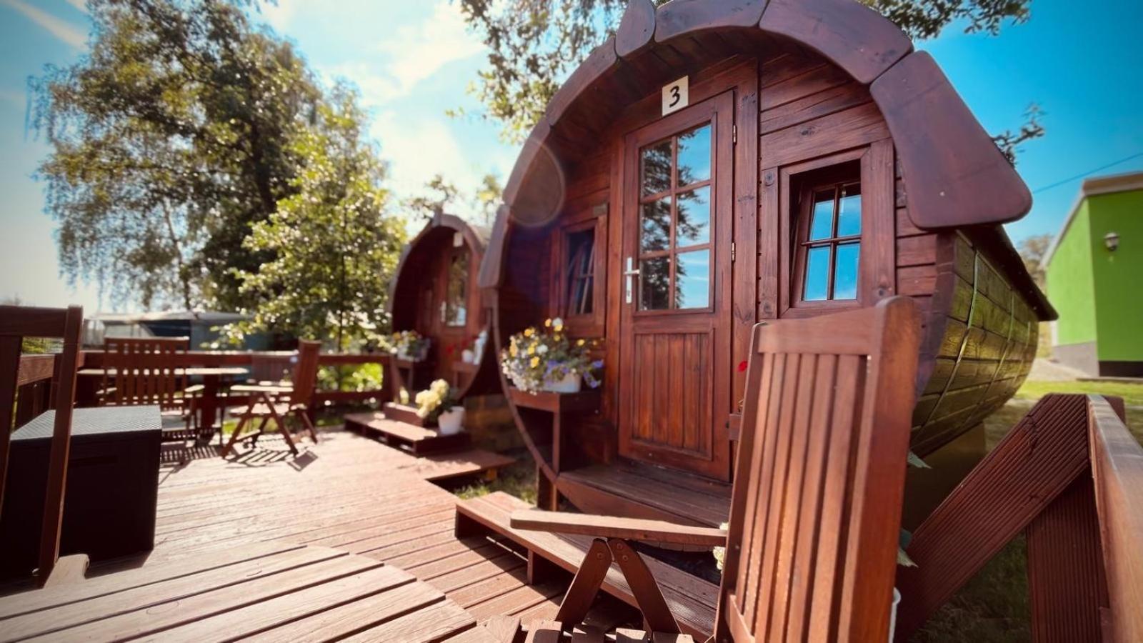 Campingfass Mit Panoramaterrasse Langenbernsdorf ภายนอก รูปภาพ
